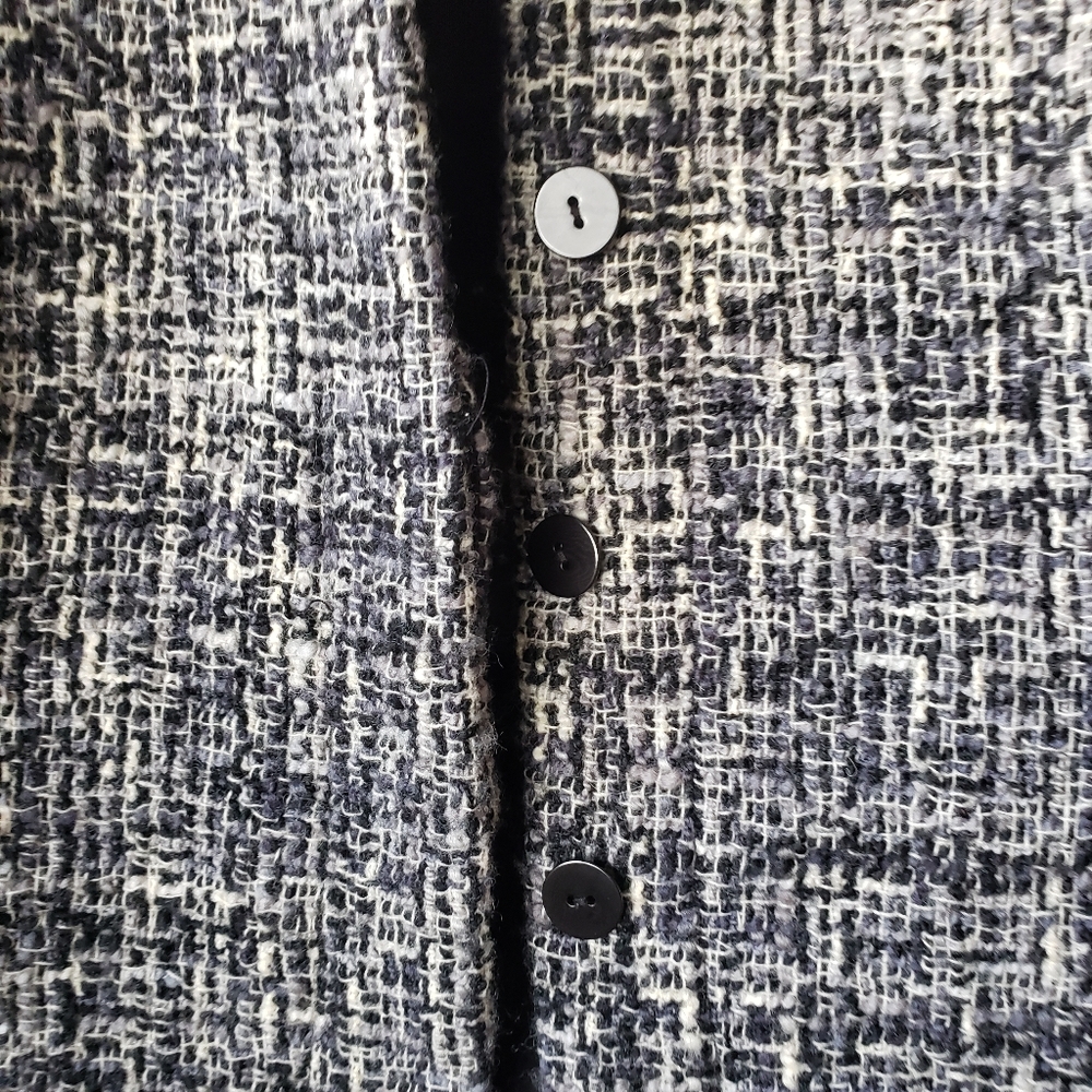 Short tweed jacket - Picture 5 of 6